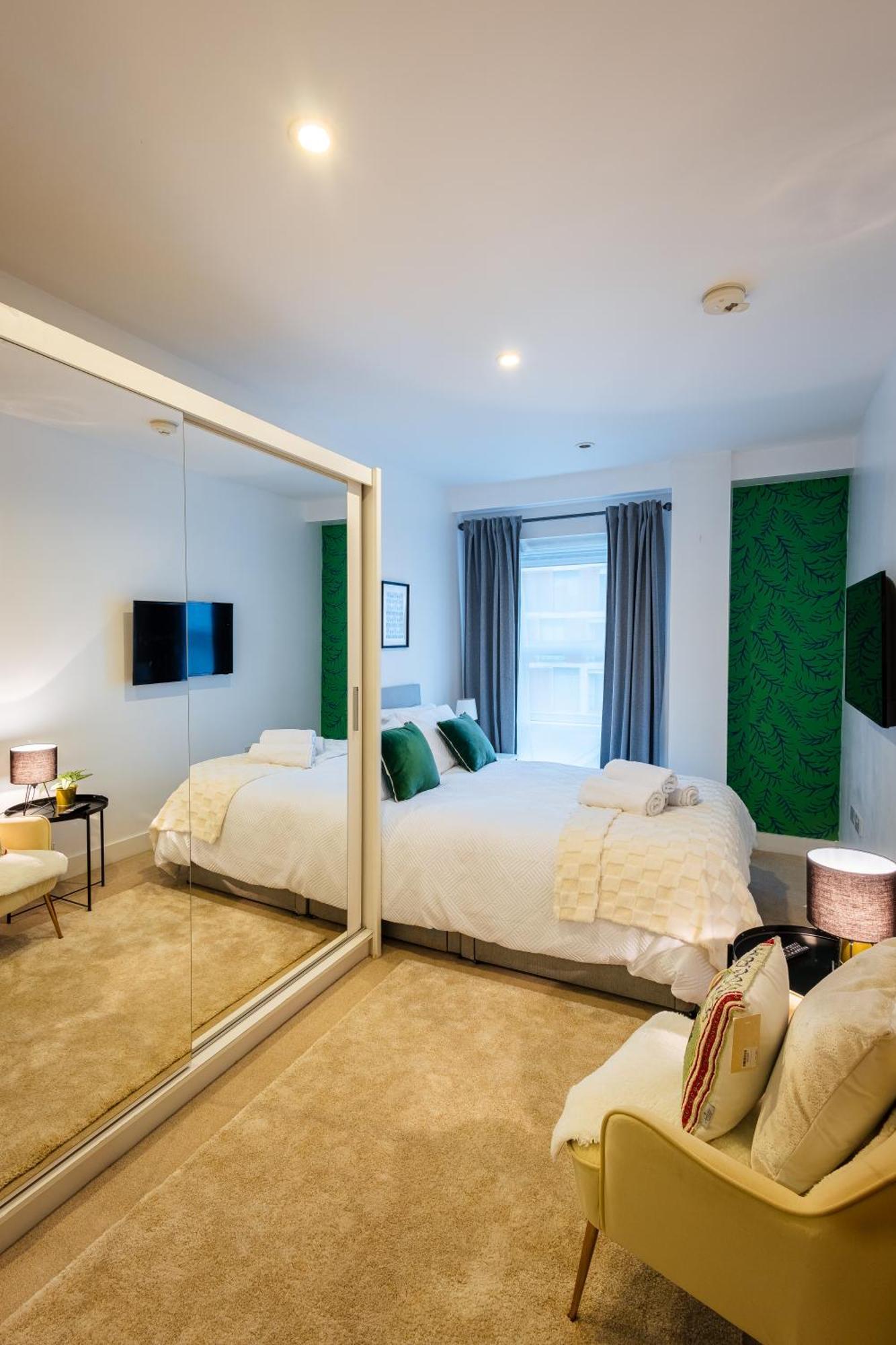 Lux To Eye Pensiune Londra